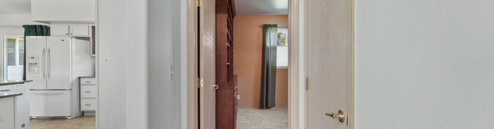 Scottland Ct, West Richland, Washington 99353, 3 Bedrooms Bedrooms, 0 ,2 BathroomsBathrooms,Houses,For Sale,Scottland Ct,0,285935