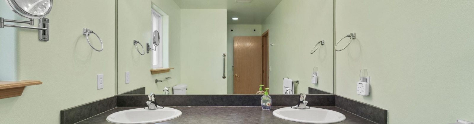 Scottland Ct, West Richland, Washington 99353, 3 Bedrooms Bedrooms, 0 ,2 BathroomsBathrooms,Houses,For Sale,Scottland Ct,0,285935