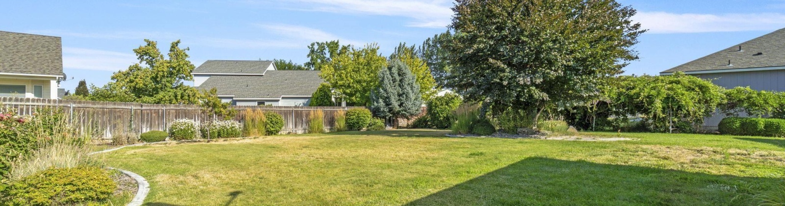 Scottland Ct, West Richland, Washington 99353, 3 Bedrooms Bedrooms, 0 ,2 BathroomsBathrooms,Houses,For Sale,Scottland Ct,0,285935