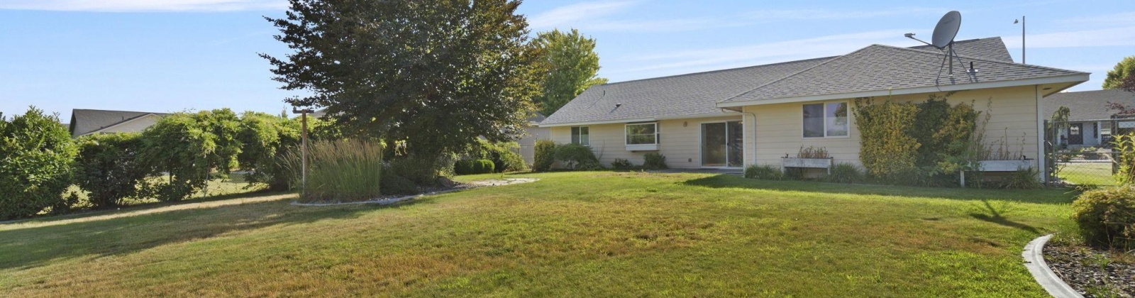 Scottland Ct, West Richland, Washington 99353, 3 Bedrooms Bedrooms, 0 ,2 BathroomsBathrooms,Houses,For Sale,Scottland Ct,0,285935