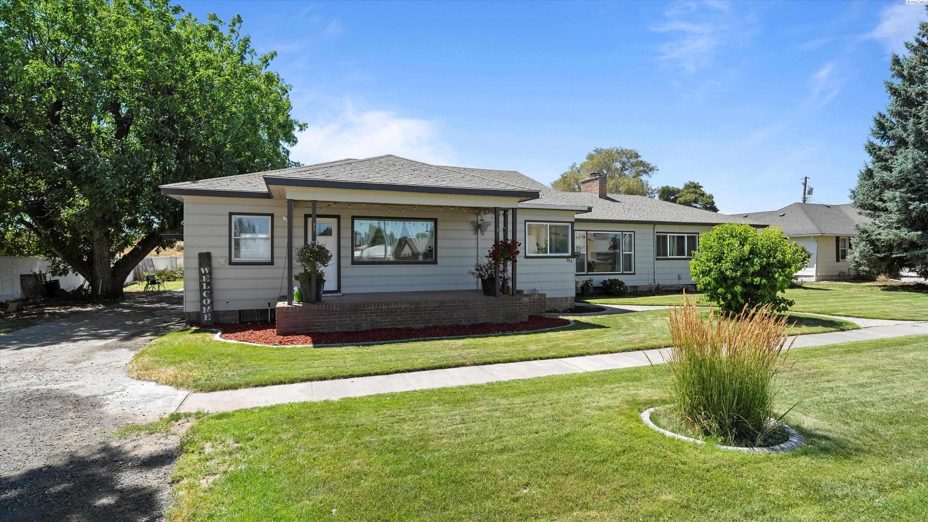 Borah St., Connell, Washington 99326, 6 Bedrooms Bedrooms, 0 ,4 BathroomsBathrooms,Houses,For Sale,Borah St.,0,285932
