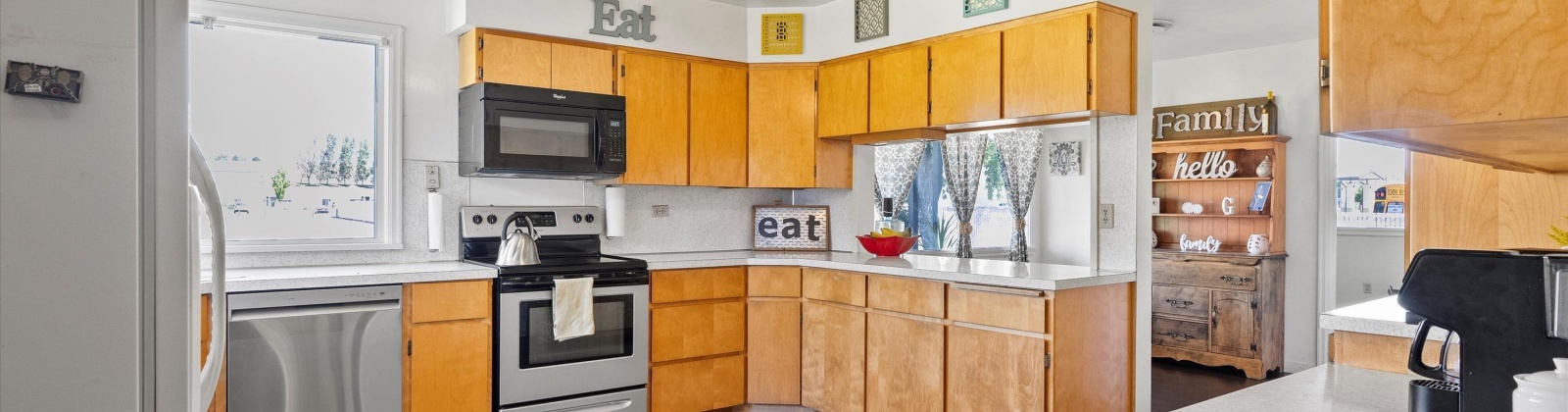 Borah St., Connell, Washington 99326, 6 Bedrooms Bedrooms, 0 ,4 BathroomsBathrooms,Houses,For Sale,Borah St.,0,285932
