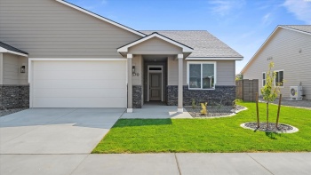 Sunray Ave, Richland, Washington 99352, 3 Bedrooms Bedrooms, ,2 BathroomsBathrooms,For Sale,Sunray Ave,285929