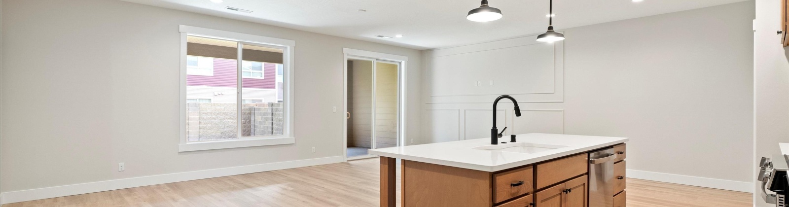 Sunray Ave, Richland, Washington 99352, 3 Bedrooms Bedrooms, 0 ,2 BathroomsBathrooms,Condos/townhomes,For Sale,Sunray Ave,0,285928