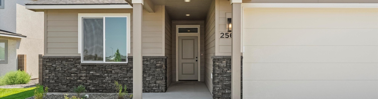 Sunray Ave, Richland, Washington 99352, 3 Bedrooms Bedrooms, 0 ,2 BathroomsBathrooms,Condos/townhomes,For Sale,Sunray Ave,0,285928