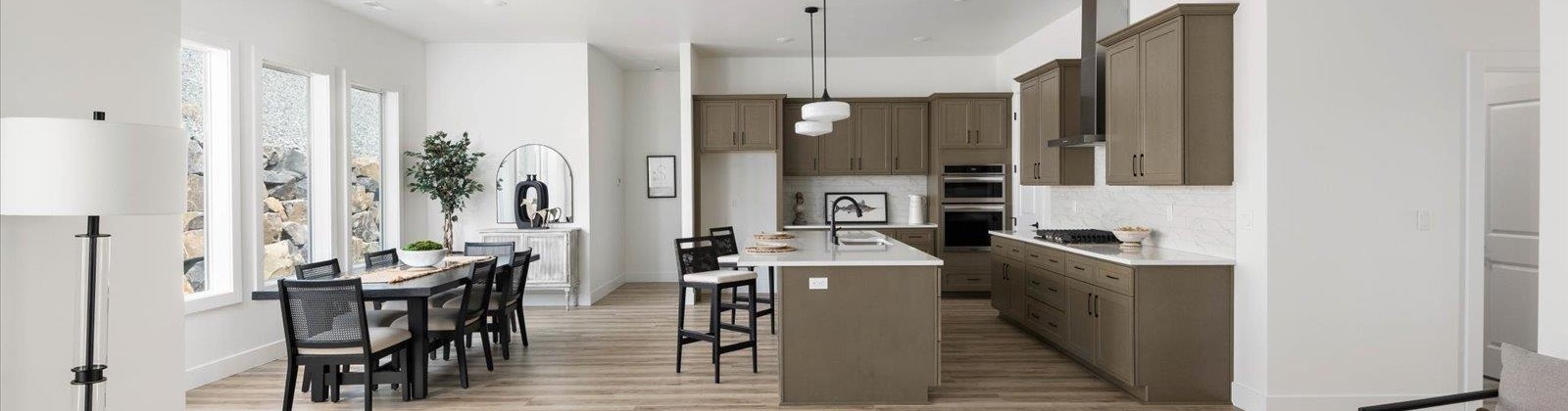 Fairhaven Loop, Richland, Washington 99352, 4 Bedrooms Bedrooms, ,3 BathroomsBathrooms,For Sale,Fairhaven Loop,282845