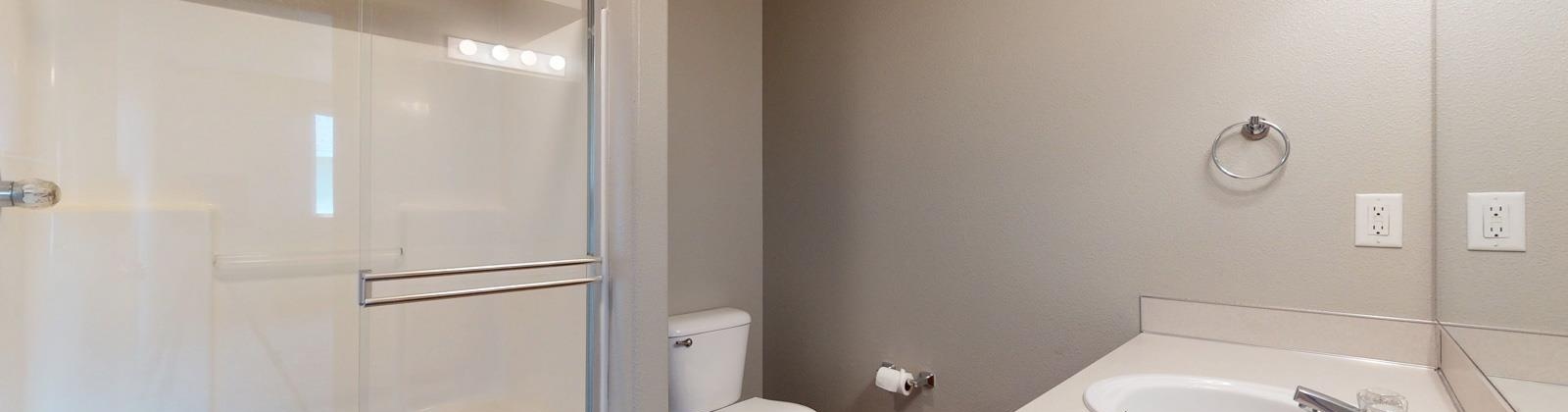 Packard Drive, Pasco, Washington 99301, 3 Bedrooms Bedrooms, ,2 BathroomsBathrooms,For Sale,Packard Drive,285950