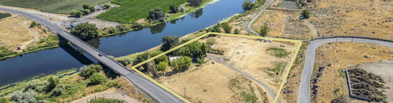 Bridgeview Road, Grandview, Washington 98930, 2 Bedrooms Bedrooms, ,1 BathroomBathrooms,For Sale,Bridgeview Road,285949