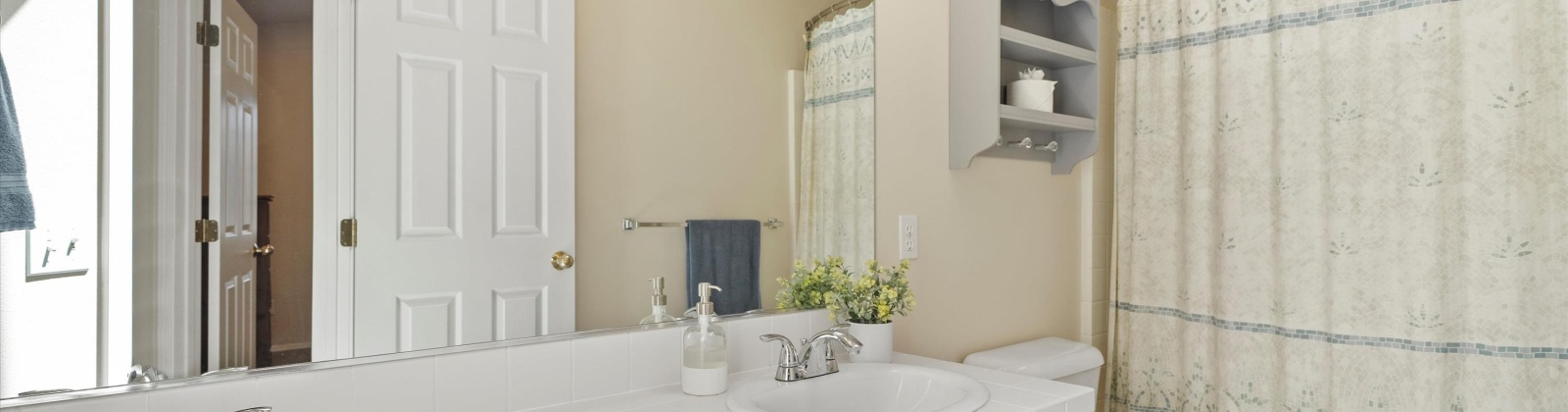 Green, Kennewick, Washington 99337, 5 Bedrooms Bedrooms, ,3 BathroomsBathrooms,For Sale,Green,285951