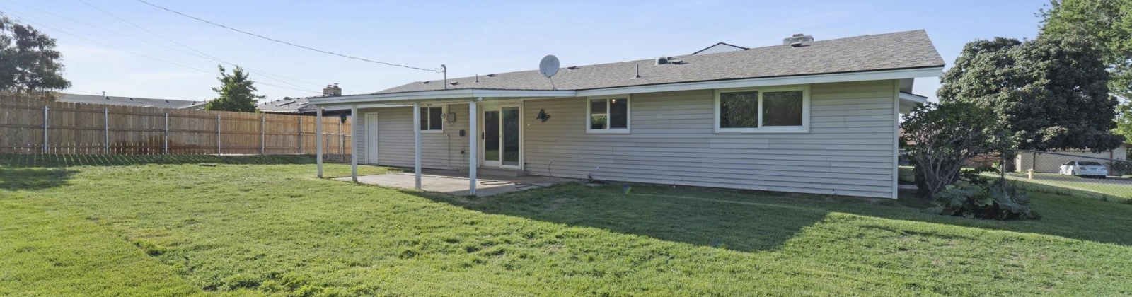 Willamette, Kennewick, Washington 99336, 4 Bedrooms Bedrooms, ,2 BathroomsBathrooms,For Sale,Willamette,285965