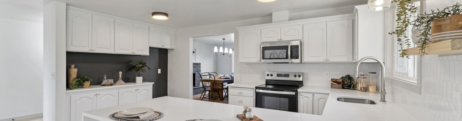 Willamette, Kennewick, Washington 99336, 4 Bedrooms Bedrooms, ,2 BathroomsBathrooms,For Sale,Willamette,285965