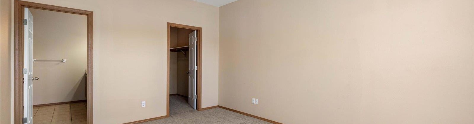 Way, Grandview, Washington 98930, 3 Bedrooms Bedrooms, ,2 BathroomsBathrooms,For Sale,Way,285960