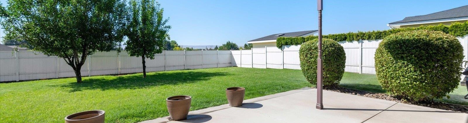 Way, Grandview, Washington 98930, 3 Bedrooms Bedrooms, ,2 BathroomsBathrooms,For Sale,Way,285960
