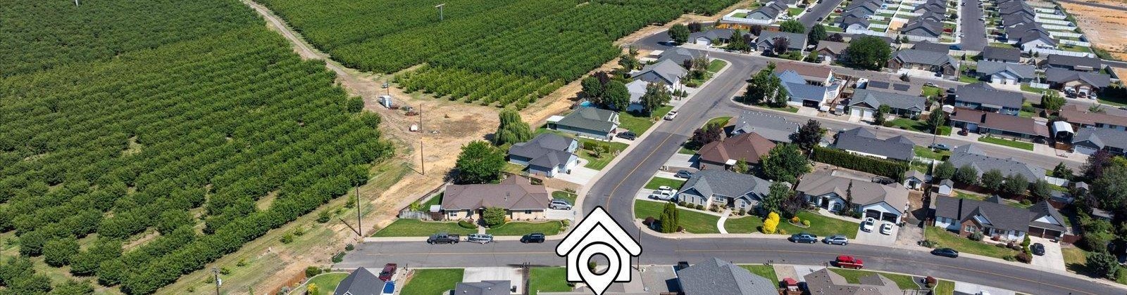 Way, Grandview, Washington 98930, 3 Bedrooms Bedrooms, ,2 BathroomsBathrooms,For Sale,Way,285960