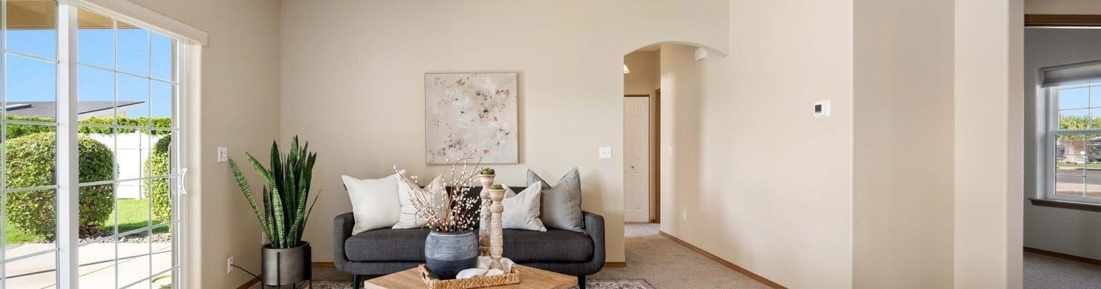 Way, Grandview, Washington 98930, 3 Bedrooms Bedrooms, ,2 BathroomsBathrooms,For Sale,Way,285960