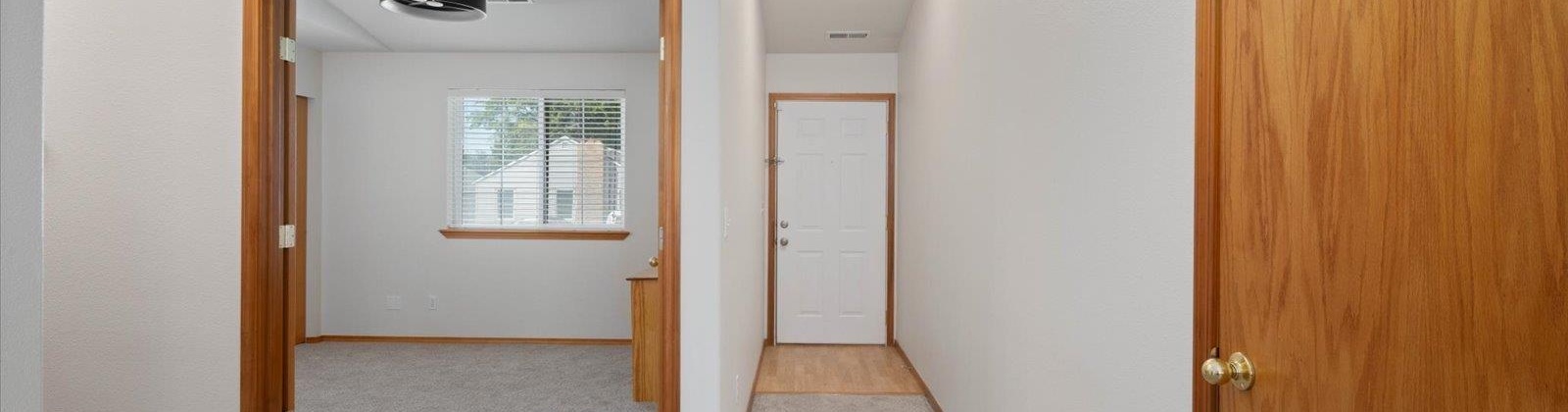 4th Pl, Kennewick, Washington 99336, 3 Bedrooms Bedrooms, ,2 BathroomsBathrooms,For Sale,4th Pl,285963