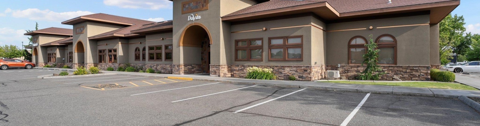 Burden Blvd, Pasco, Washington 99301, ,75 BathroomsBathrooms,Commercial,For Sale,Burden Blvd,285971