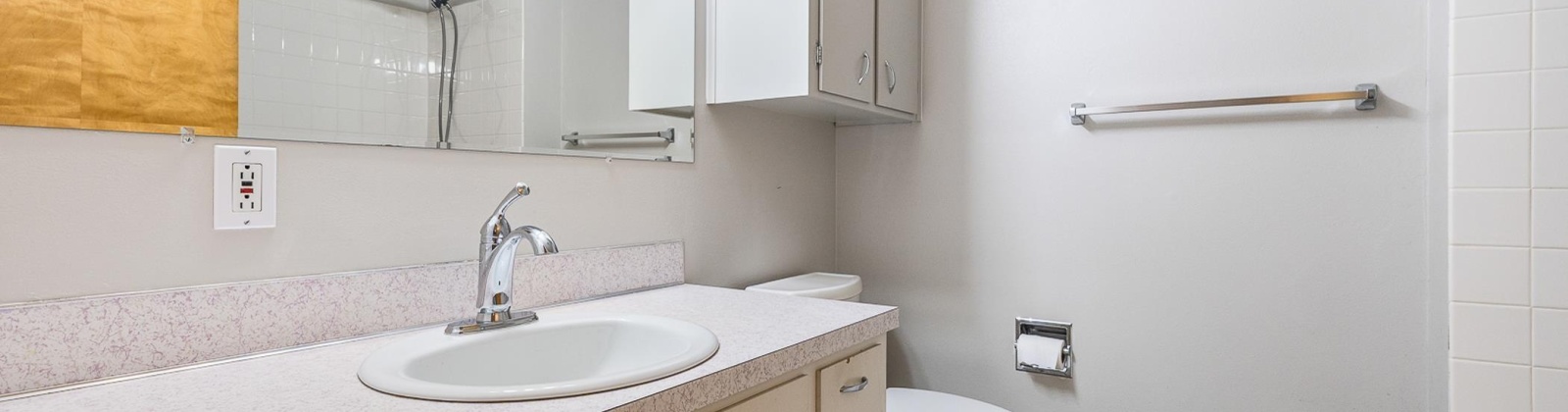 Austin Street, Richland, Washington 99354, 5 Bedrooms Bedrooms, ,3 BathroomsBathrooms,For Sale,Austin Street,285973
