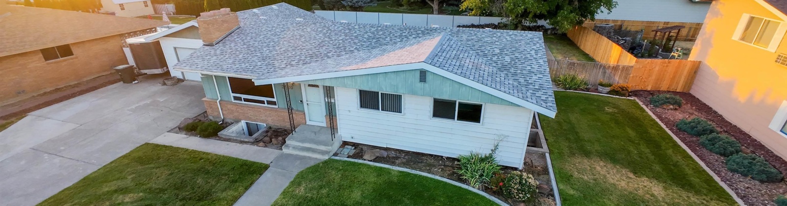 Austin Street, Richland, Washington 99354, 5 Bedrooms Bedrooms, ,3 BathroomsBathrooms,For Sale,Austin Street,285973