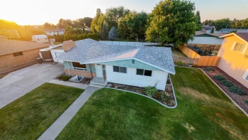 Austin Street, Richland, Washington 99354, 5 Bedrooms Bedrooms, ,3 BathroomsBathrooms,For Sale,Austin Street,285973