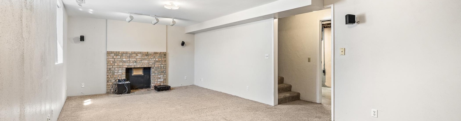 Austin Street, Richland, Washington 99354, 5 Bedrooms Bedrooms, ,3 BathroomsBathrooms,For Sale,Austin Street,285973