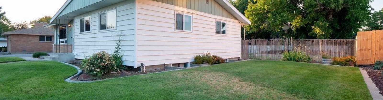 Austin Street, Richland, Washington 99354, 5 Bedrooms Bedrooms, ,3 BathroomsBathrooms,For Sale,Austin Street,285973