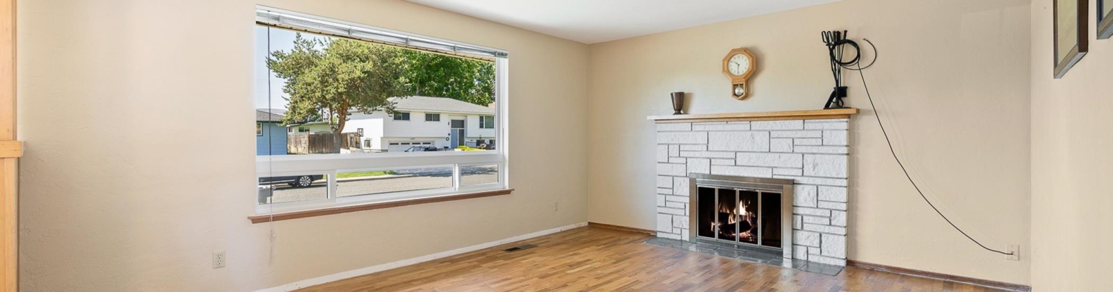 Austin Street, Richland, Washington 99354, 5 Bedrooms Bedrooms, ,3 BathroomsBathrooms,For Sale,Austin Street,285973