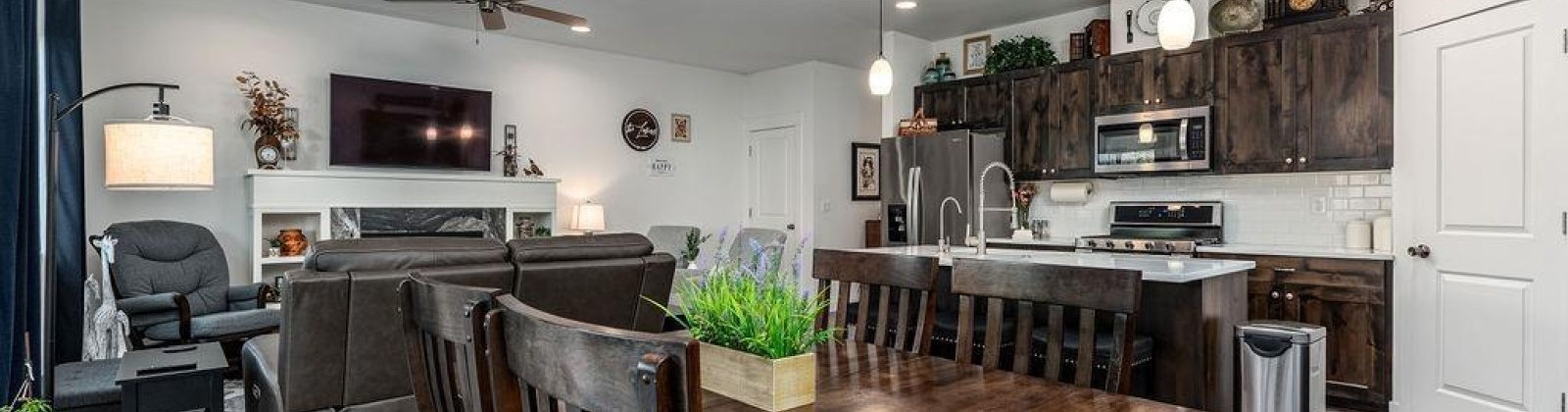 Bedrock Loop, West Richland, Washington 99353, 3 Bedrooms Bedrooms, ,3 BathroomsBathrooms,For Sale,Bedrock Loop,285974