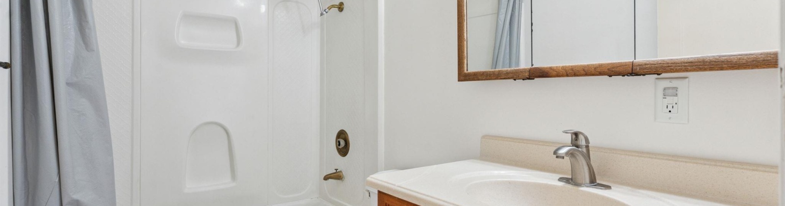 Highland Dr, Prosser, Washington 99350, 4 Bedrooms Bedrooms, 0 ,2 BathroomsBathrooms,Houses,For Sale,Highland Dr,0,285983