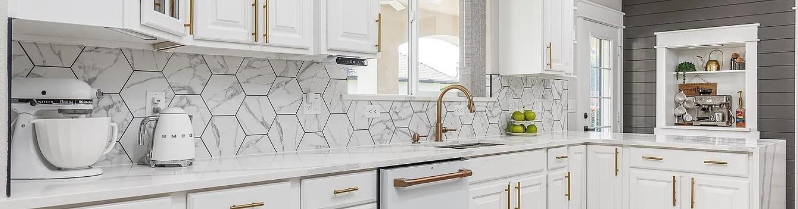 Metaline Ave, Kennewick, Washington 99336, 7 Bedrooms Bedrooms, 0 ,6 BathroomsBathrooms,Houses,For Sale,Metaline Ave,0,285985