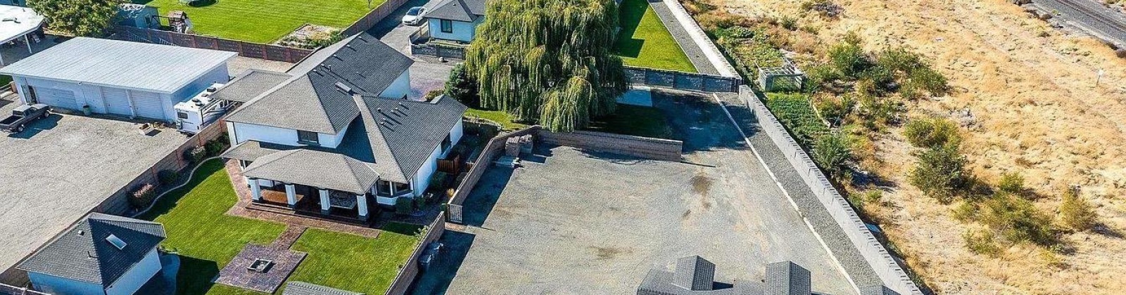 Metaline Ave, Kennewick, Washington 99336, 7 Bedrooms Bedrooms, 0 ,6 BathroomsBathrooms,Houses,For Sale,Metaline Ave,0,285985