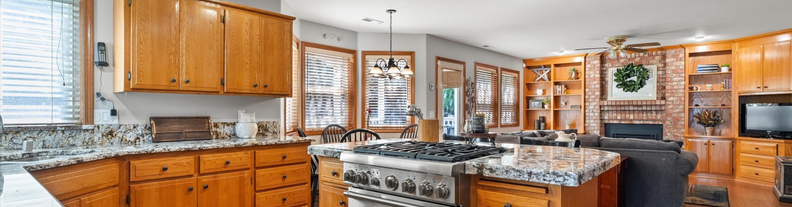 Pacific Ct, Richland, Washington 99352, 4 Bedrooms Bedrooms, ,3 BathroomsBathrooms,For Sale,Pacific Ct,285992