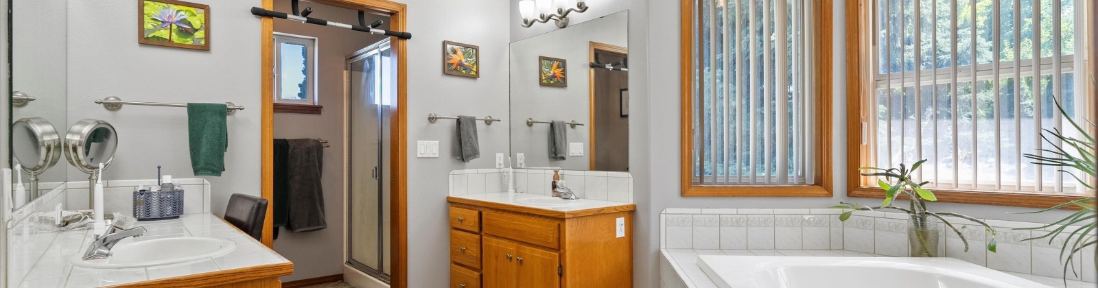Pacific Ct, Richland, Washington 99352, 4 Bedrooms Bedrooms, ,3 BathroomsBathrooms,For Sale,Pacific Ct,285992