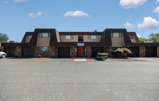 Condos/townhomes For Sale