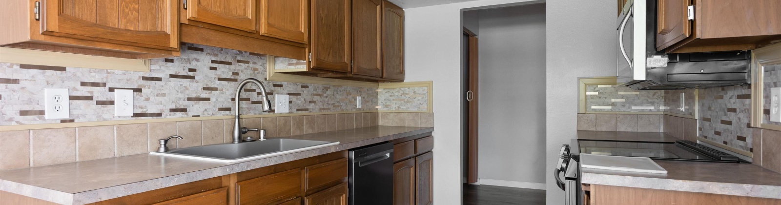 John Day Ave, Kennewick, Washington 99336, 2 Bedrooms Bedrooms, ,2 BathroomsBathrooms,Condos/townhomes,For Sale,John Day Ave,285999