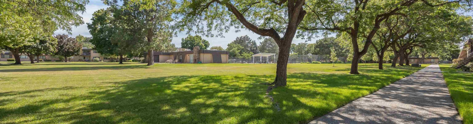 John Day Ave, Kennewick, Washington 99336, 2 Bedrooms Bedrooms, ,2 BathroomsBathrooms,Condos/townhomes,For Sale,John Day Ave,285999