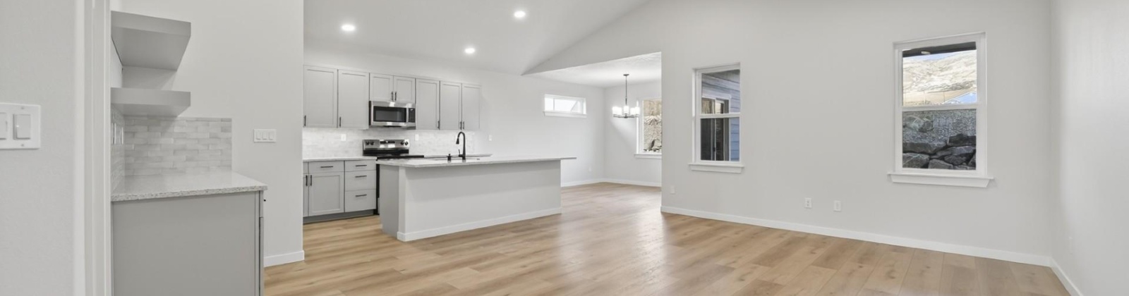 Stonecap St., Richland, Washington 99352, 3 Bedrooms Bedrooms, 0 ,2 BathroomsBathrooms,Houses,For Sale,Stonecap St.,0,286008