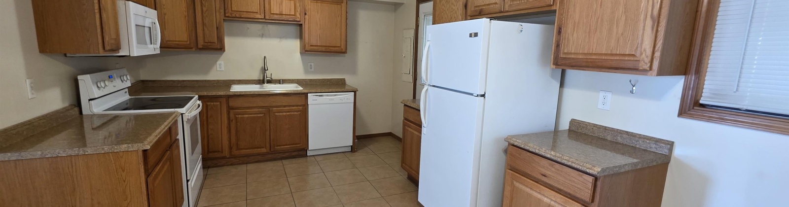 Green pl, Kennewick, Washington 99336, 3 Bedrooms Bedrooms, ,1 BathroomBathrooms,For Sale,Green pl,286013