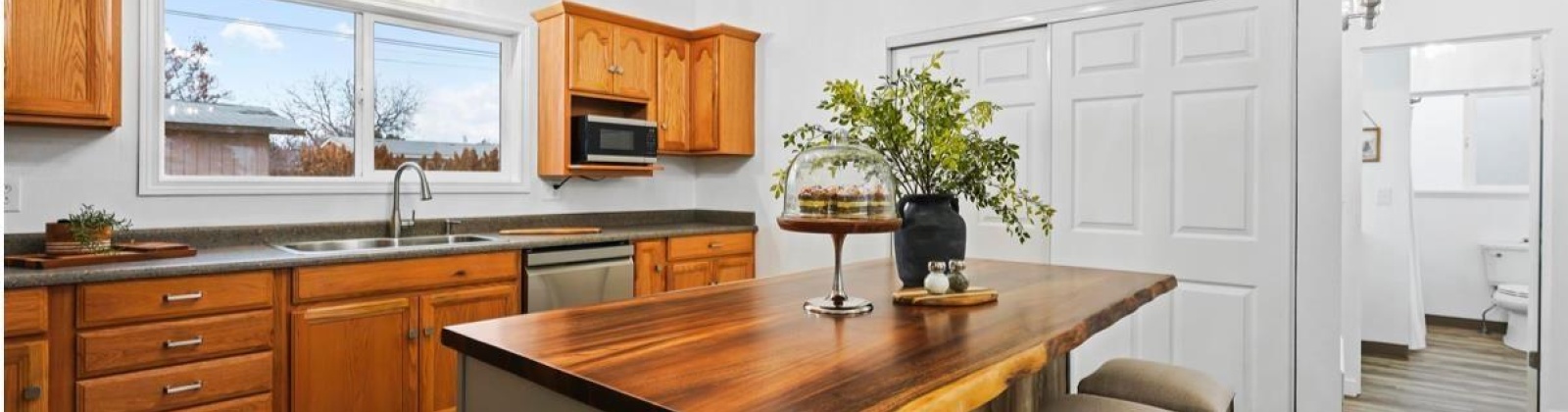 Reed St, Kennewick, Washington 99336, 3 Bedrooms Bedrooms, ,1 BathroomBathrooms,For Sale,Reed St,286027
