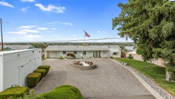 Yellowstone, Kennewick, Washington 99336, 3 Bedrooms Bedrooms, ,2 BathroomsBathrooms,For Sale,Yellowstone,286023