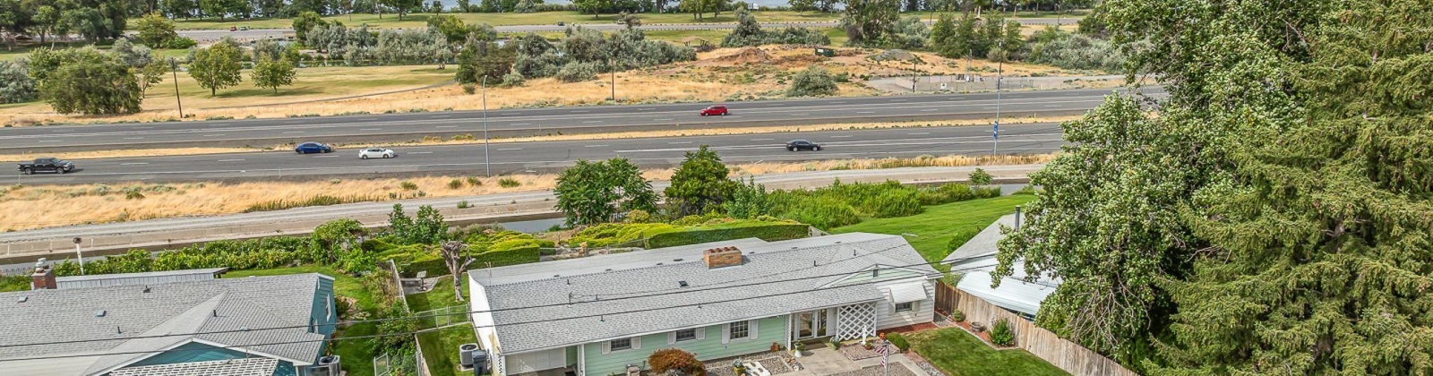 Yellowstone, Kennewick, Washington 99336, 3 Bedrooms Bedrooms, ,2 BathroomsBathrooms,For Sale,Yellowstone,286023