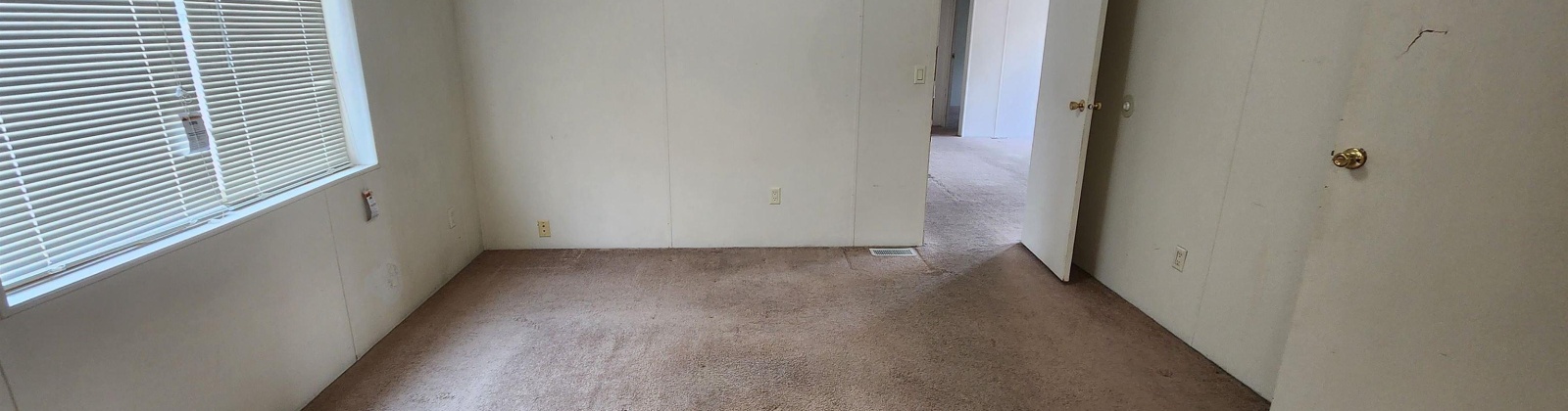 Golden Hills, Pullman, Washington 99163, 3 Bedrooms Bedrooms, 0 ,2 BathroomsBathrooms,Manufactured Homes,For Sale,Golden Hills,0,286039