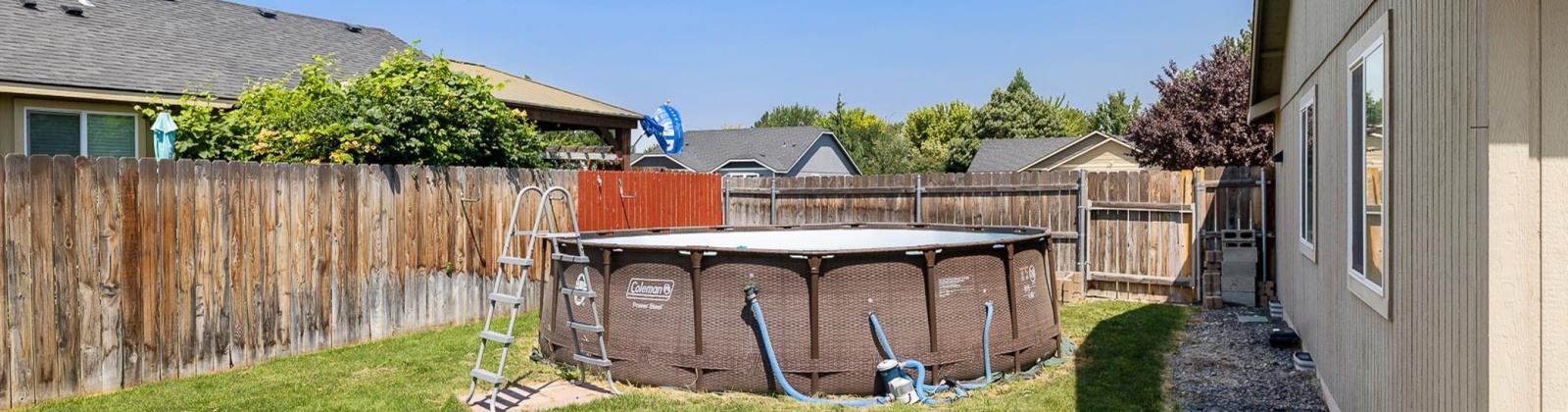 25th Ct, Kennewick, Washington 99337, 3 Bedrooms Bedrooms, ,2 BathroomsBathrooms,For Sale,25th Ct,286037