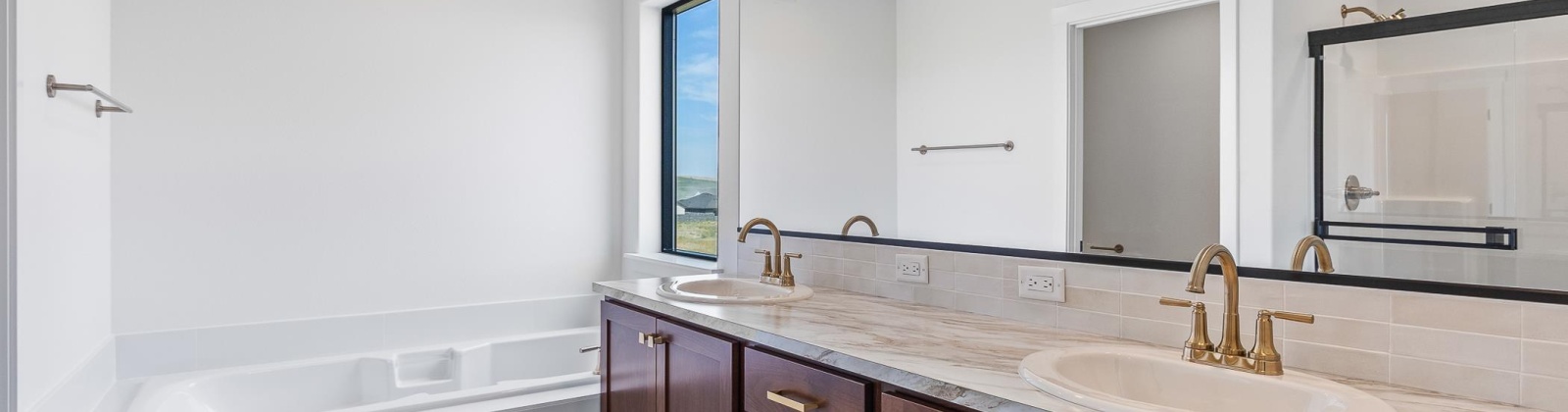 Tarragon Ave, Richland, Washington 99352, 3 Bedrooms Bedrooms, 0 ,2 BathroomsBathrooms,Houses,For Sale,Tarragon Ave,0,286029