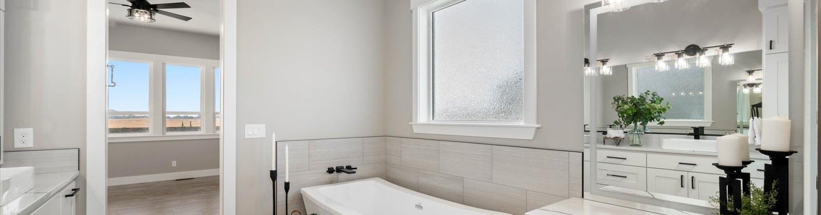 Grange St, Kennewick, Washington 99338, 4 Bedrooms Bedrooms, 0 ,4 BathroomsBathrooms,Houses,For Sale,Grange St,0,286051