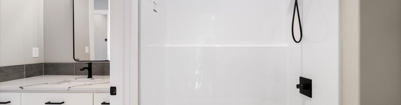 Grange St, Kennewick, Washington 99338, 4 Bedrooms Bedrooms, 0 ,4 BathroomsBathrooms,Houses,For Sale,Grange St,0,286051