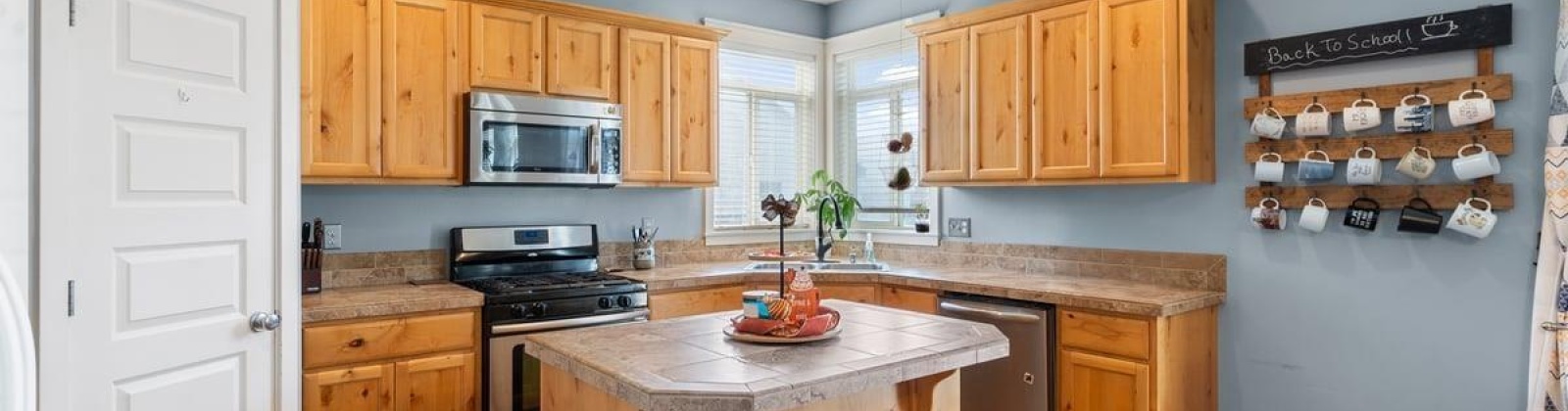 Landsdowne ct, Pasco, Washington 99301, 4 Bedrooms Bedrooms, 0 ,3 BathroomsBathrooms,Houses,For Sale,Landsdowne ct,0,286049