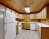 State St, Pullman, Washington 99163, 8 Bedrooms Bedrooms, ,3 BathroomsBathrooms,Multi-family,For Sale,State St,286057