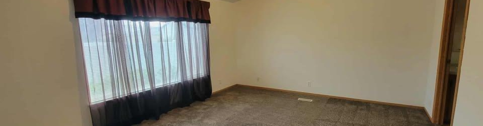 Old Inland Empire Hwy, Prosser, Washington 99350, 3 Bedrooms Bedrooms, 0 ,2 BathroomsBathrooms,Manufactured Homes,For Sale,Old Inland Empire Hwy,0,286079