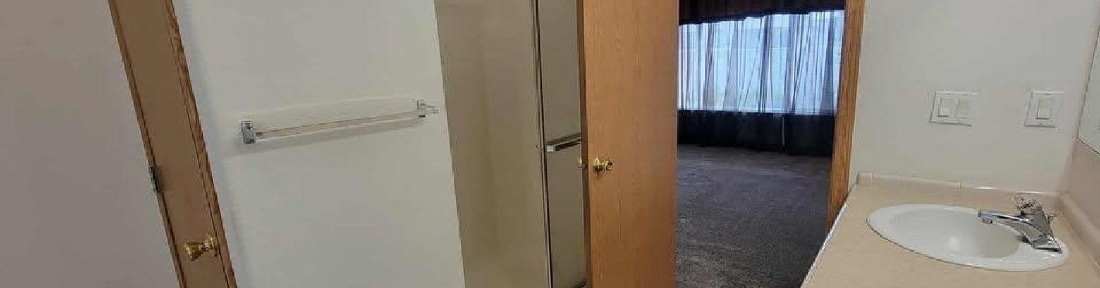 Old Inland Empire Hwy, Prosser, Washington 99350, 3 Bedrooms Bedrooms, 0 ,2 BathroomsBathrooms,Manufactured Homes,For Sale,Old Inland Empire Hwy,0,286079